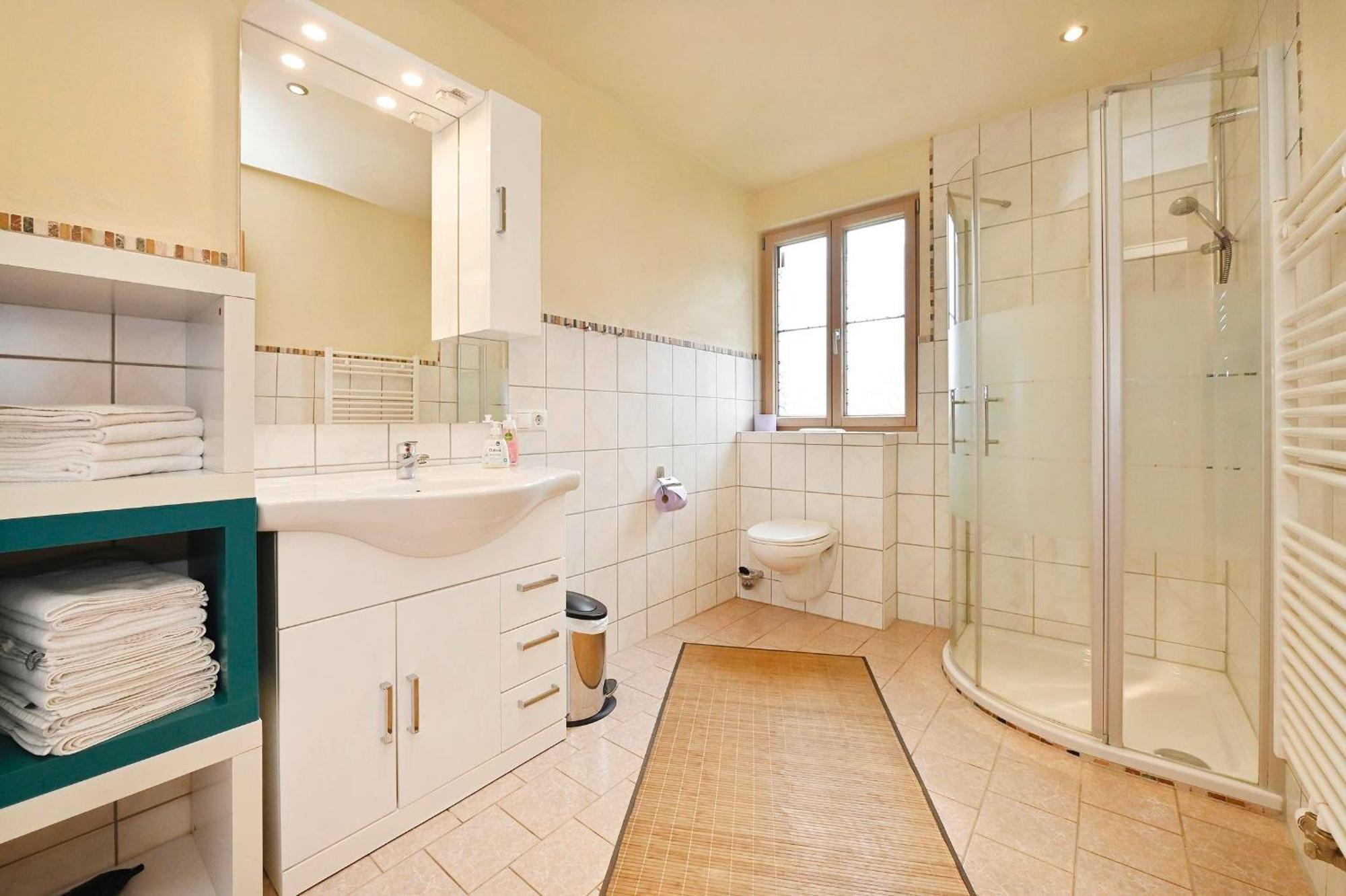 Ferienhaus Schwarzhans シュルンス エクステリア 写真